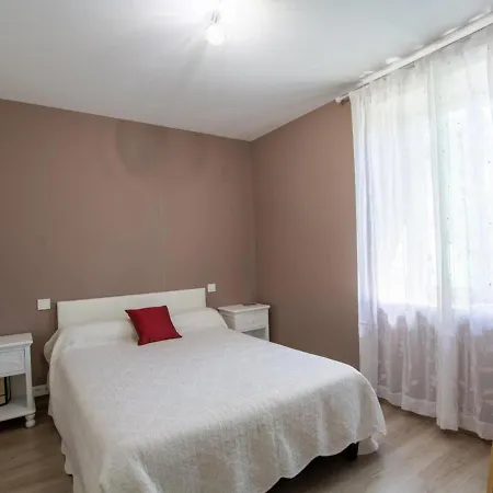 Maison En Pierre Avec Jardin Et Piscine Privative, Pres De Belves, Animaux Acceptes - Fr-1-616-189 Hétvégi ház *